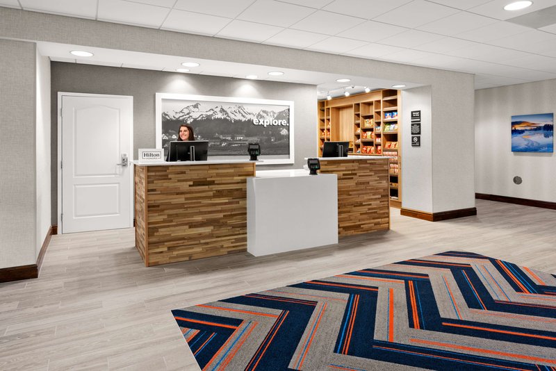 hampton inn and suites fairbanks