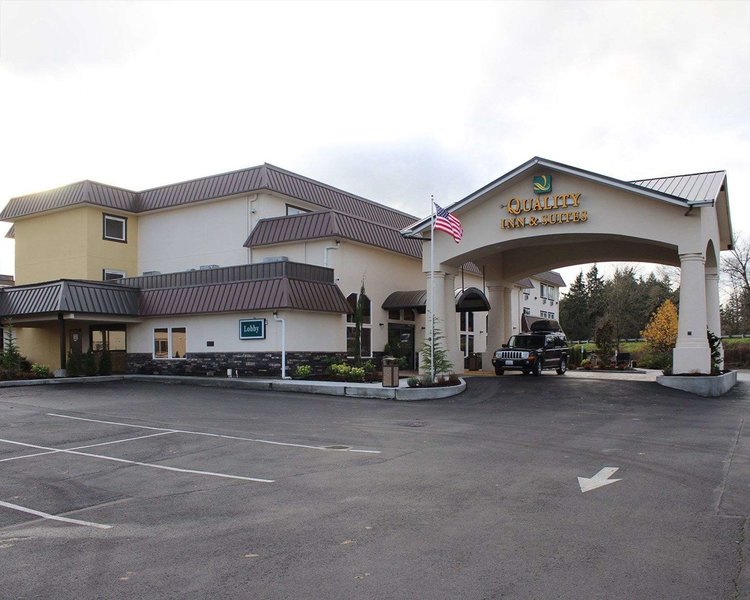 quality inn and suites tacoma seattle