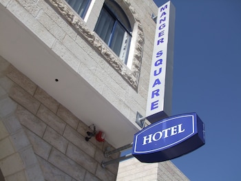 manger square hotel
