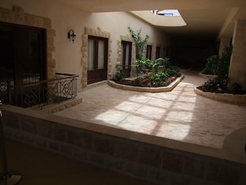 manger square hotel