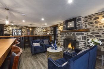 Maison Otis,Baie-St-Paul>>Baie Comeau,4 star