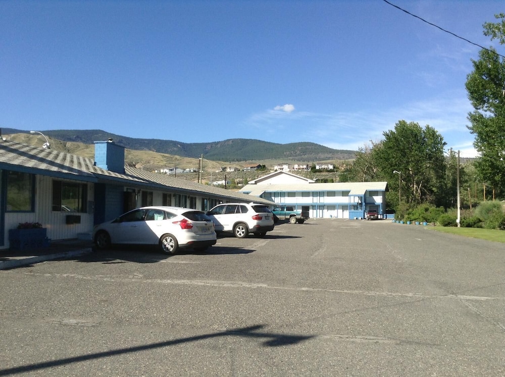 tumbleweed motel