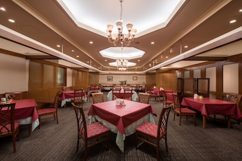 grand hotel new oji