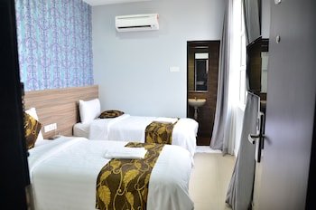 dmetro hotel