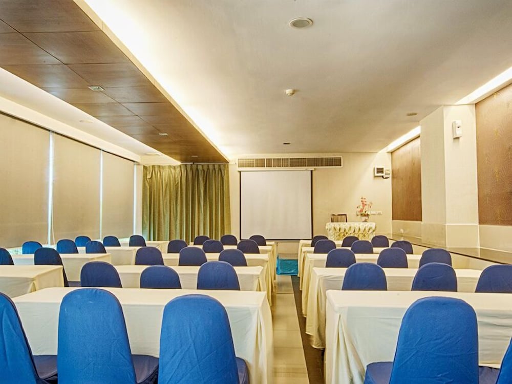 tm land hotel