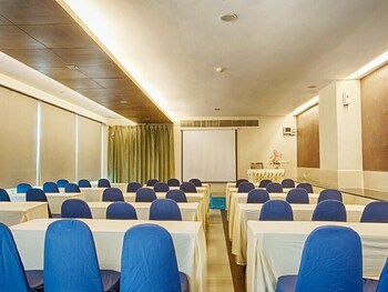 tm land hotel