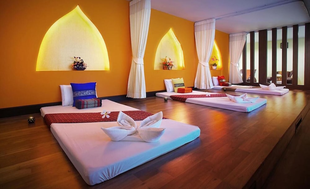 tm land hotel