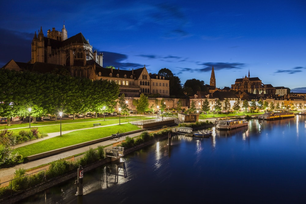 chateau de la resle design hotels