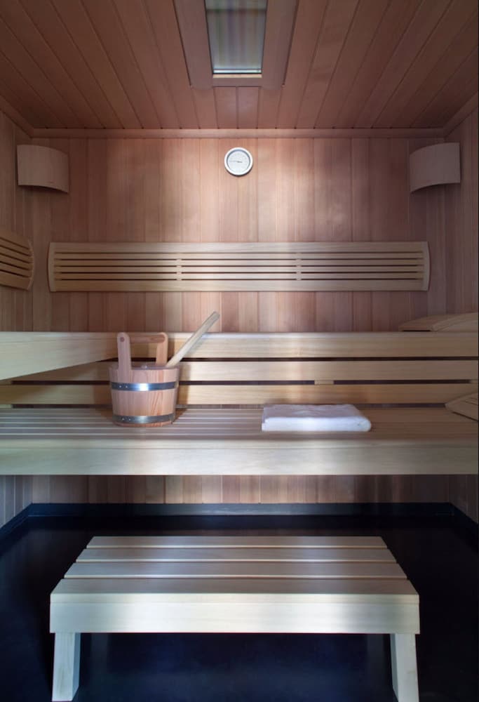 chateau de la resle design hotels