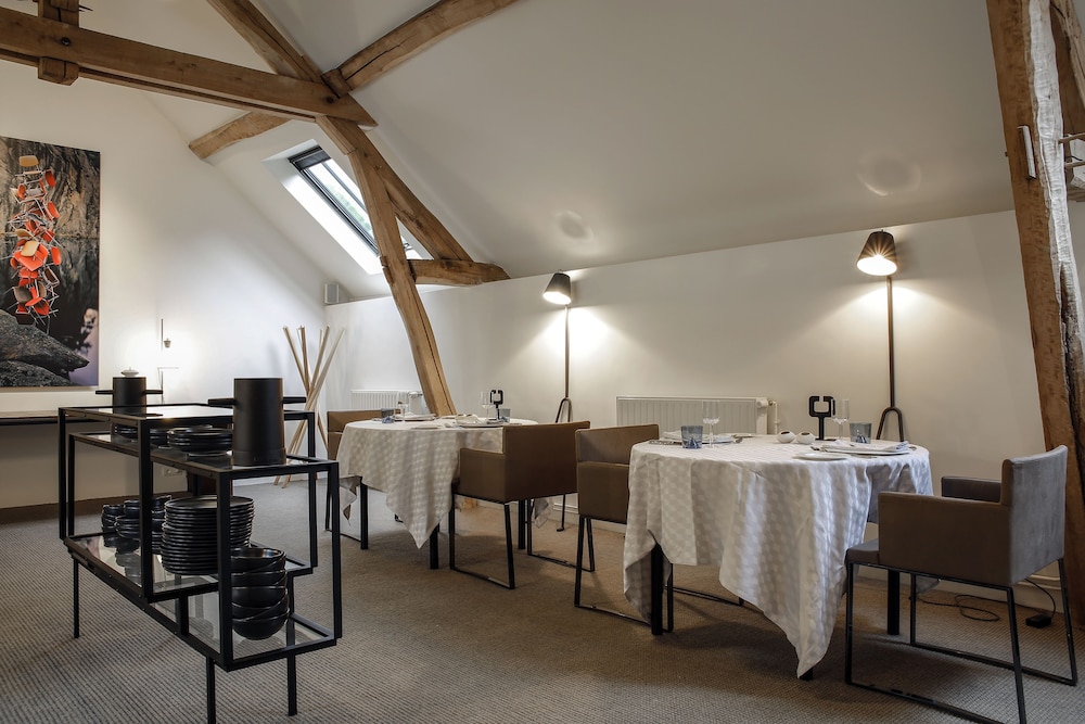 chateau de la resle design hotels