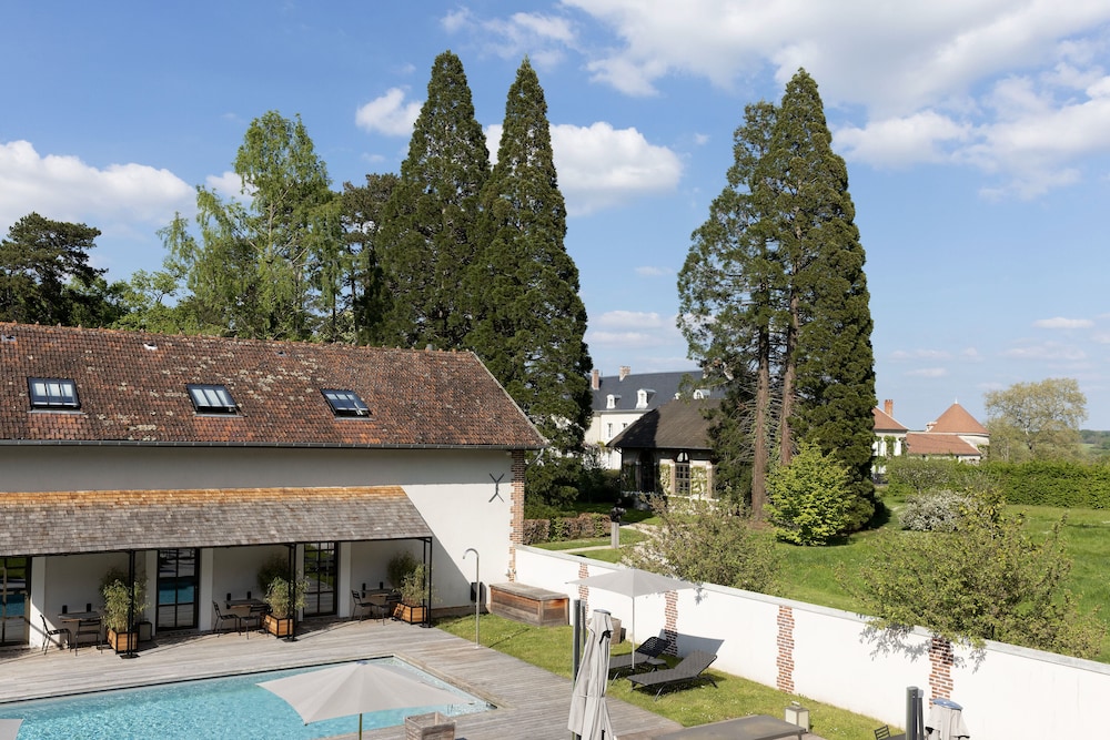 chateau de la resle design hotels