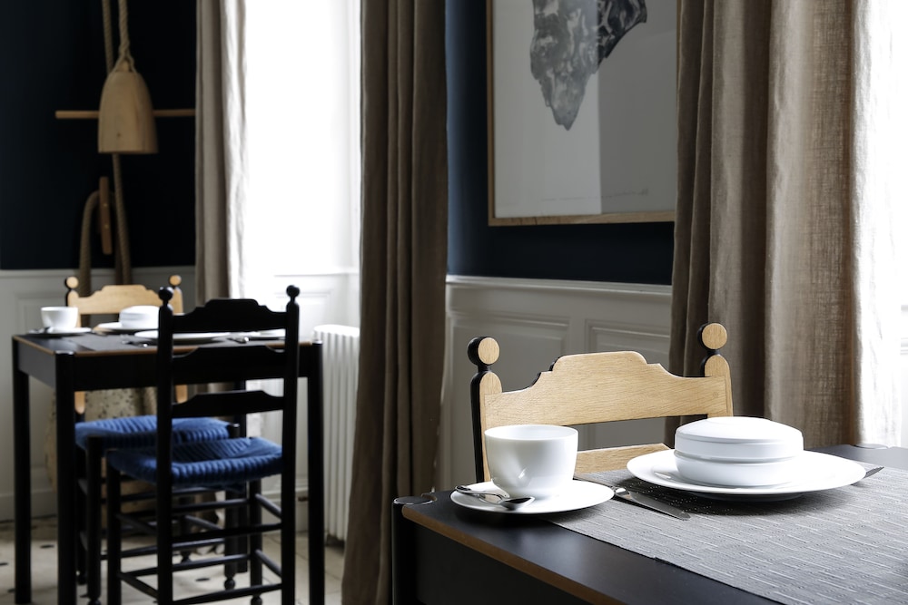 chateau de la resle design hotels