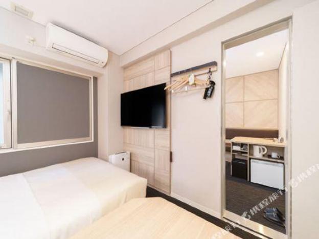 super hotel midousuji line esaka