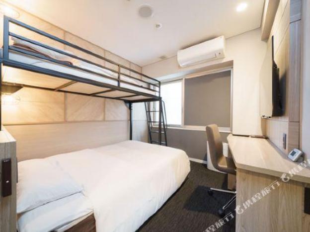 super hotel midousuji line esaka