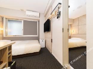 super hotel midousuji line esaka