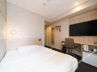 super hotel midousuji line esaka