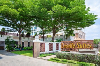 lasalle suites hotel and residence