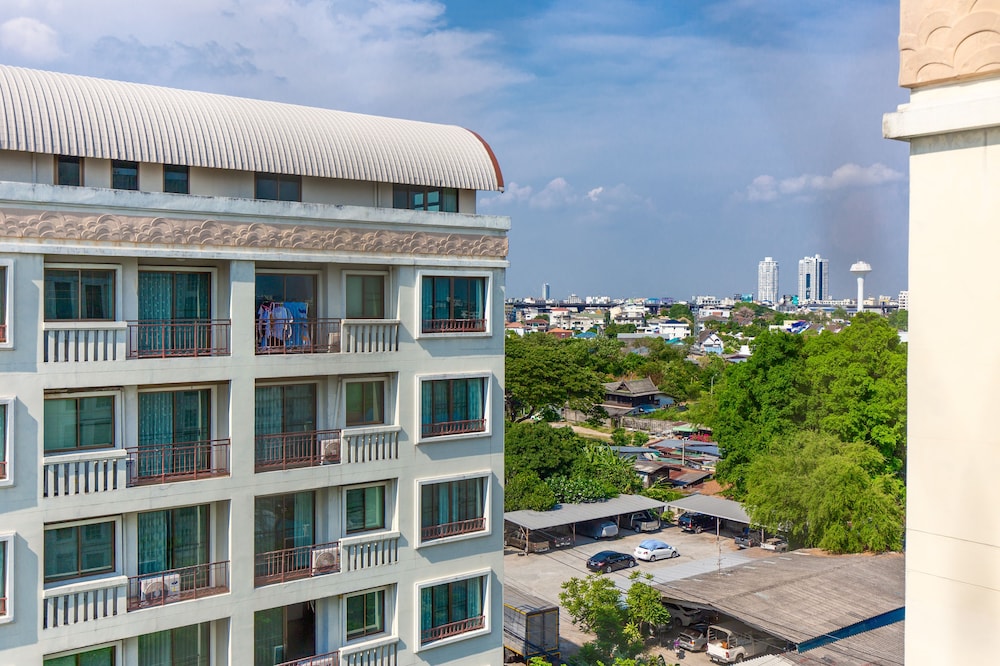 lasalle suites hotel and residence