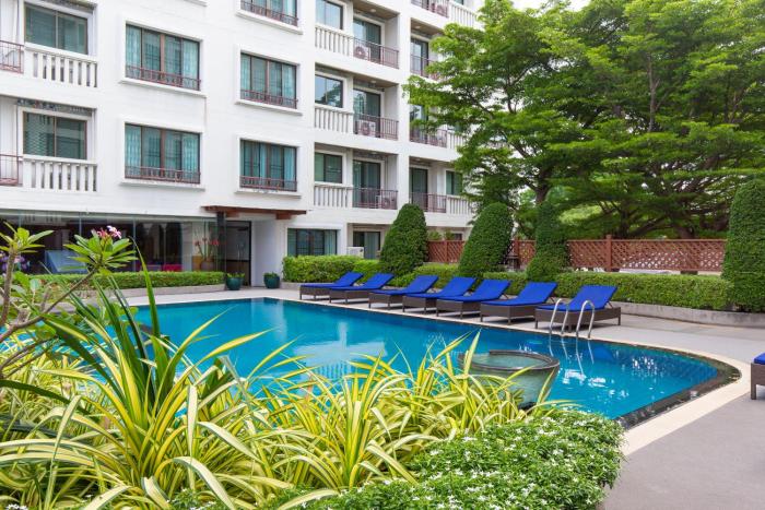 lasalle suites hotel and residence
