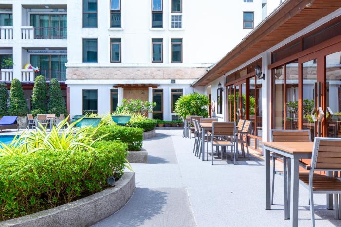 lasalle suites hotel and residence