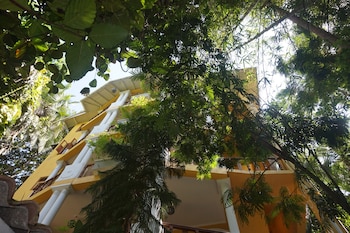 thambapanni retreat