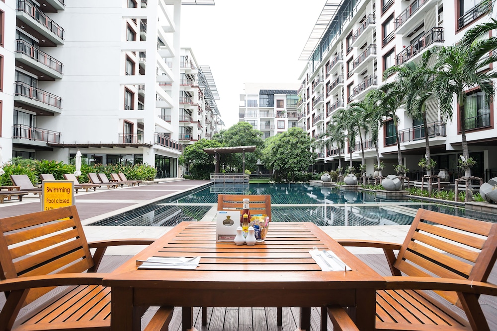 amanta hotel and residence ratchada