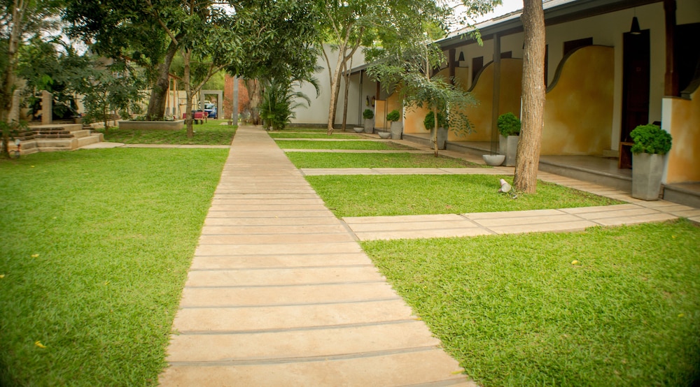 hotel alakamanda