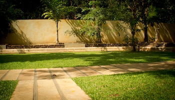 hotel alakamanda