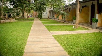 hotel alakamanda