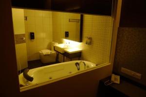 hotel austin paradise mount austin