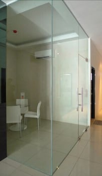 Hotel Austin Paradise - Mount Austin,Johor Bahru>>Johor,3 star