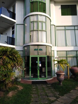 Villa Jayananda,Dickwella>>Devinuwara,2 star