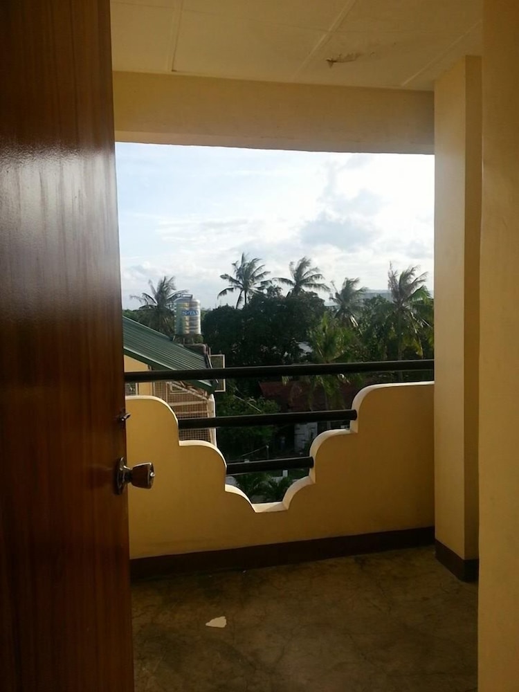 mactan pension house