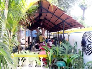 the ronil royale hotel