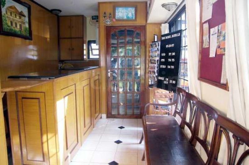 the ronil royale hotel