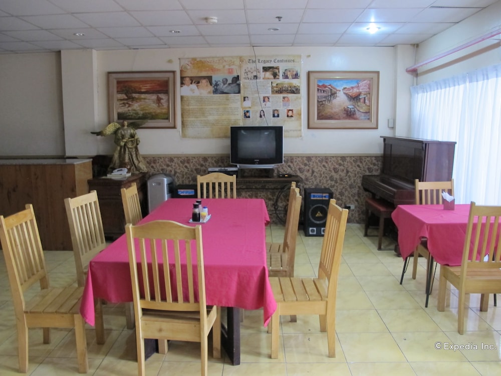 lylie hotel