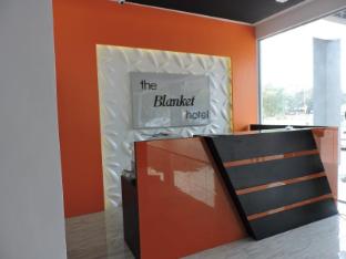 the blanket hotel
