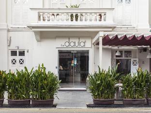 the daulat by hotel calmo