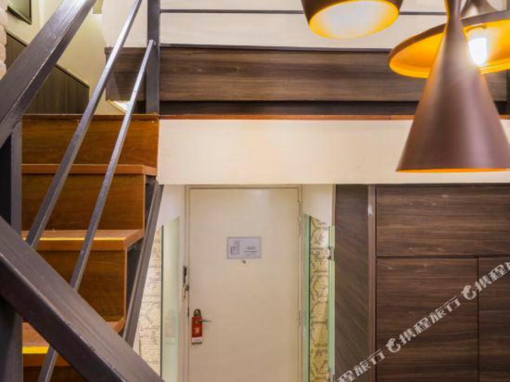 the daulat by hotel calmo