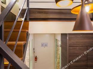 the daulat by hotel calmo