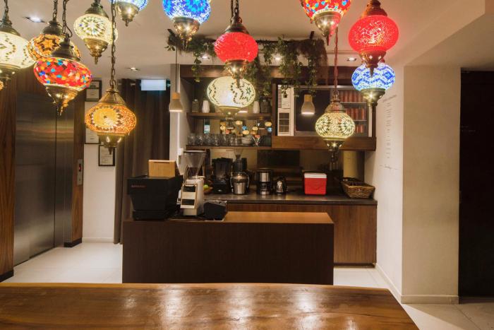 the daulat by hotel calmo