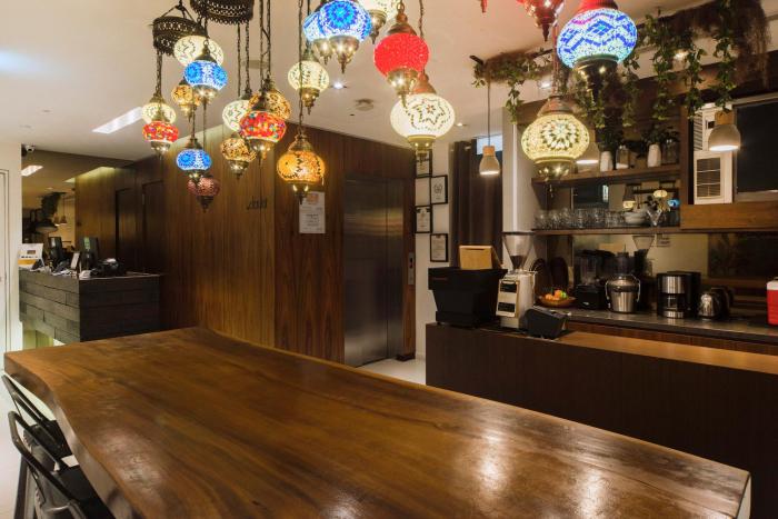 the daulat by hotel calmo