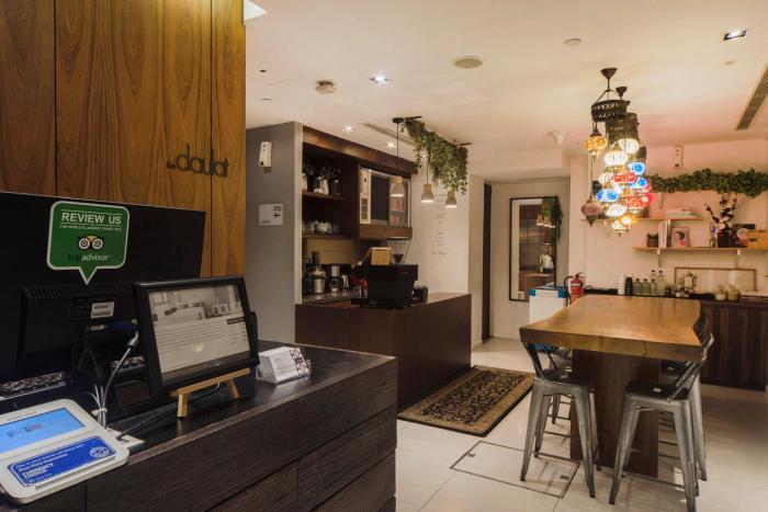 the daulat by hotel calmo