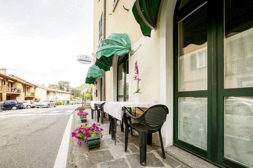 hotel montecodeno