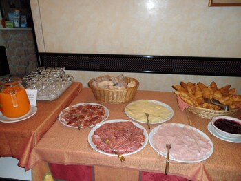 hotel montecodeno