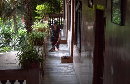 hotel metropolitan kantipur