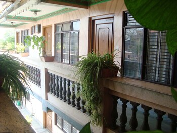 hotel metropolitan kantipur