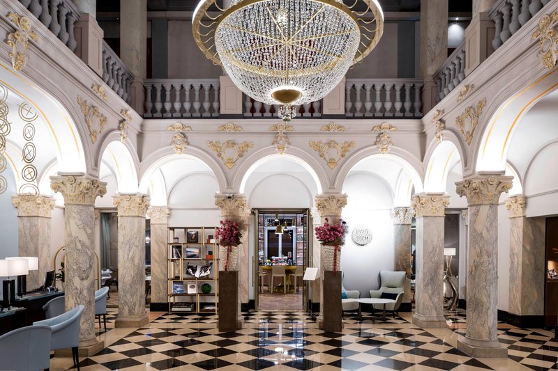 the ritz carlton hotel de la paix geneva