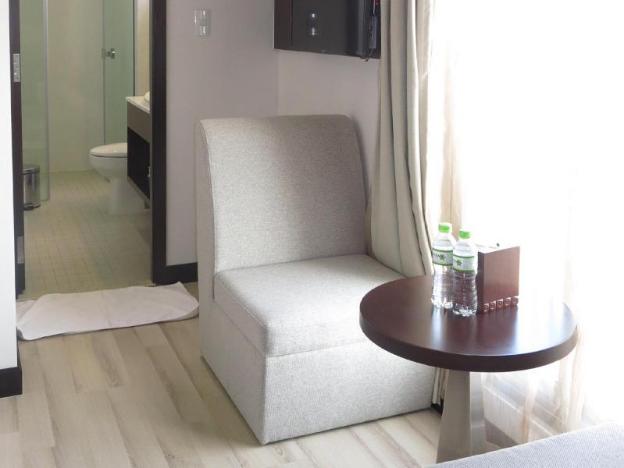 dana pearl hotel