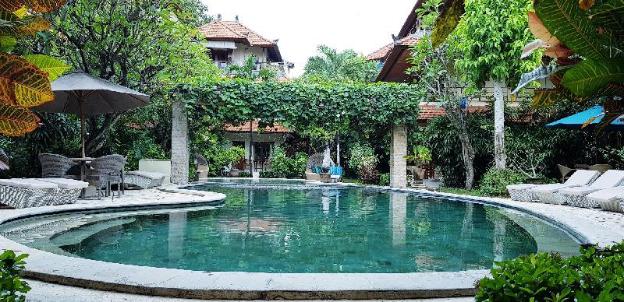 kusnadi hotel